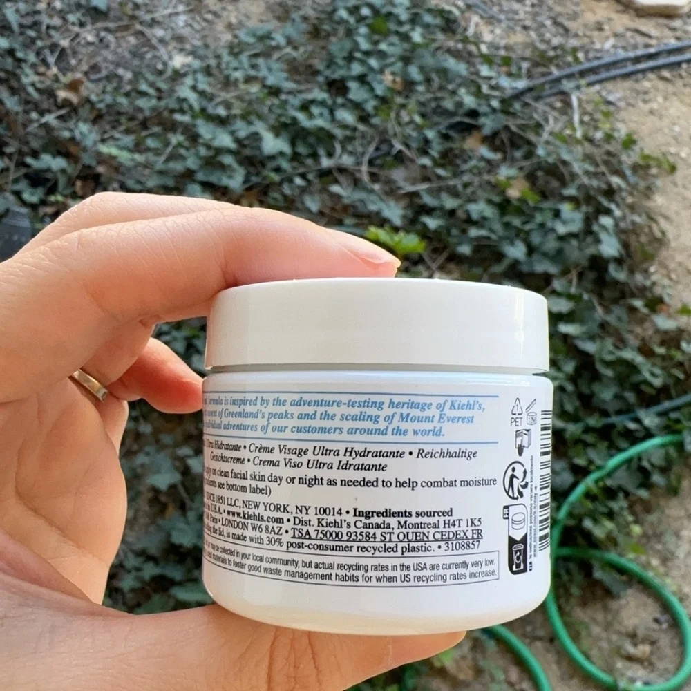 NEW Kiehl's Ultra Facial Cream 1.7oz/50mL 24Hr Hydrating Daily Moisturizer